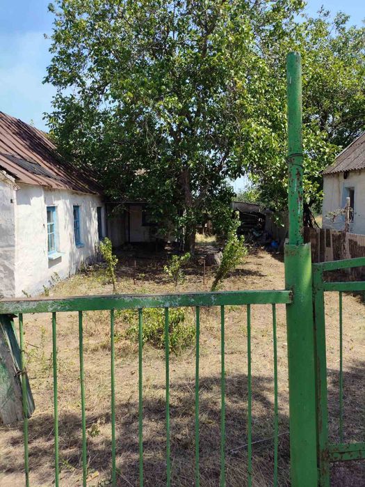 Продам будинок  смт широке або обміняю на авто