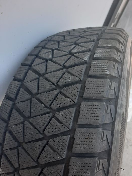 Зимові шини Bridgestone Blizzak, б/в