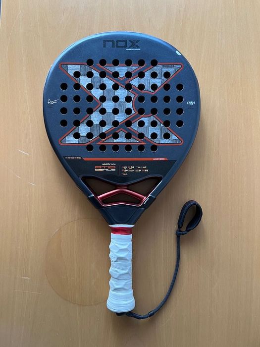 Raquete Padel Nox AT10 18K 2025