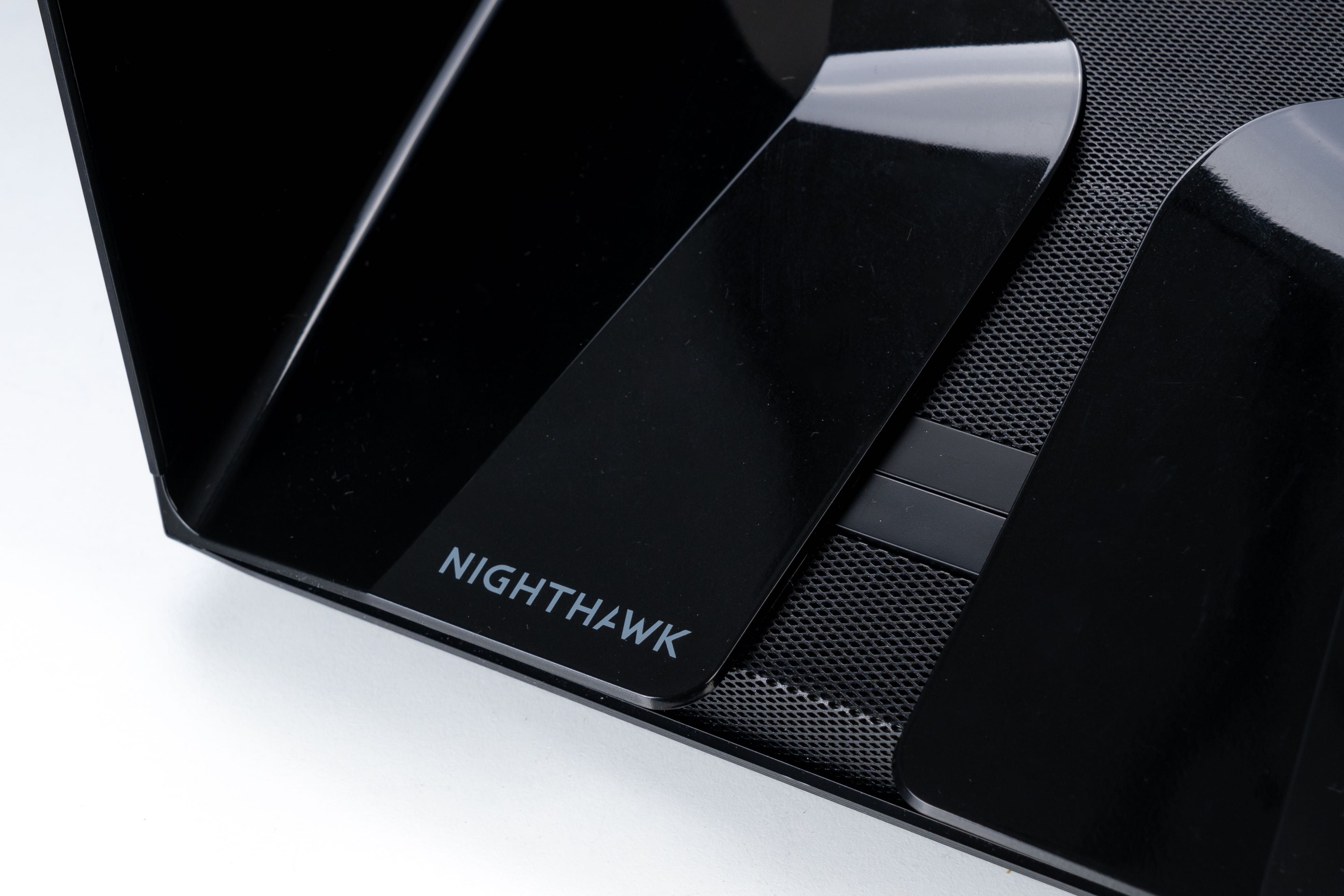 Роутер Netgear RAXE500 Nighthawk AXE11000 WiFi 6E/3 міс/SiliconFox