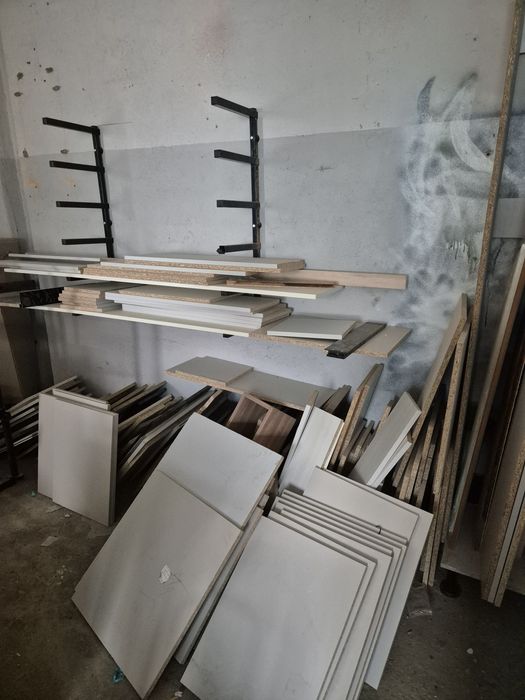 Oddam za darmo odpady plyt meblowych