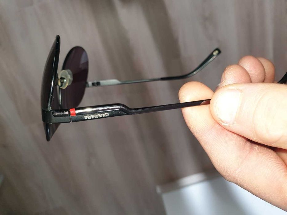 Óculos de Sol da marca Carrera