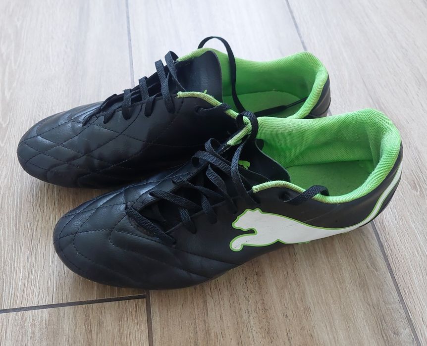 Buty piłkarskie korki puma