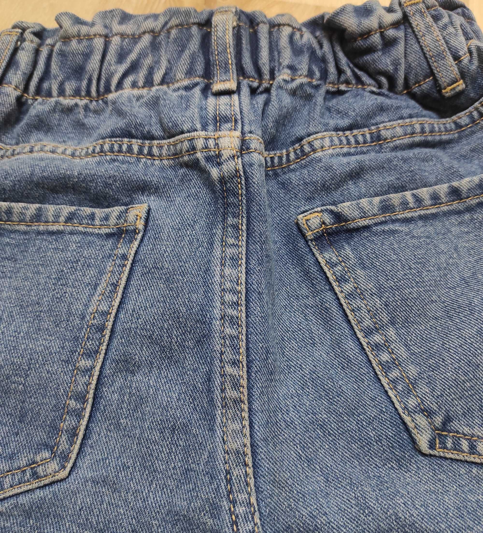 Широкие джинсовые шорты Мом на резинке, с высокой посадкой на 8-9 лет