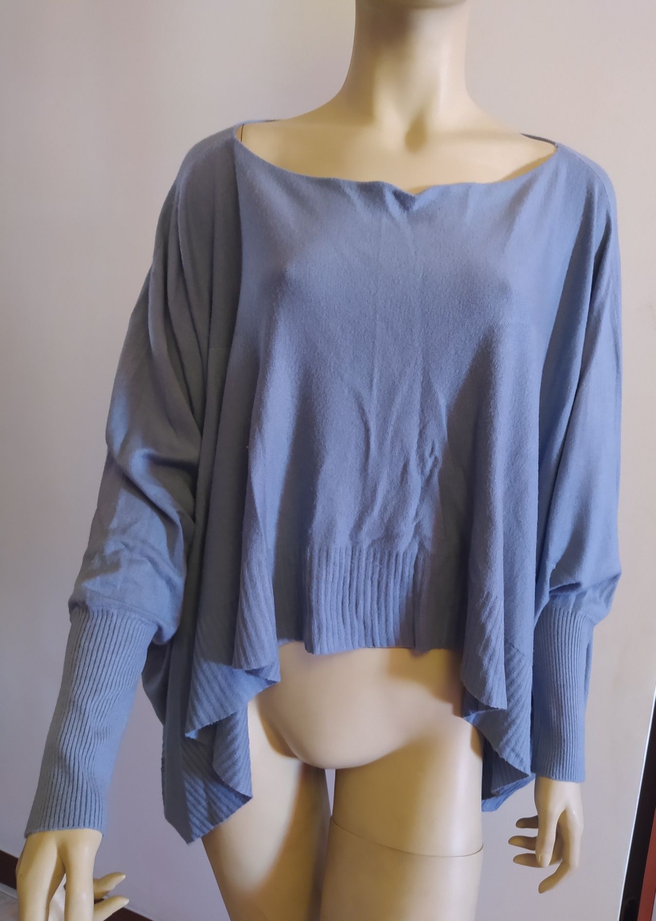 Camisola Malha Fina. Azul Claro. Tam. XL