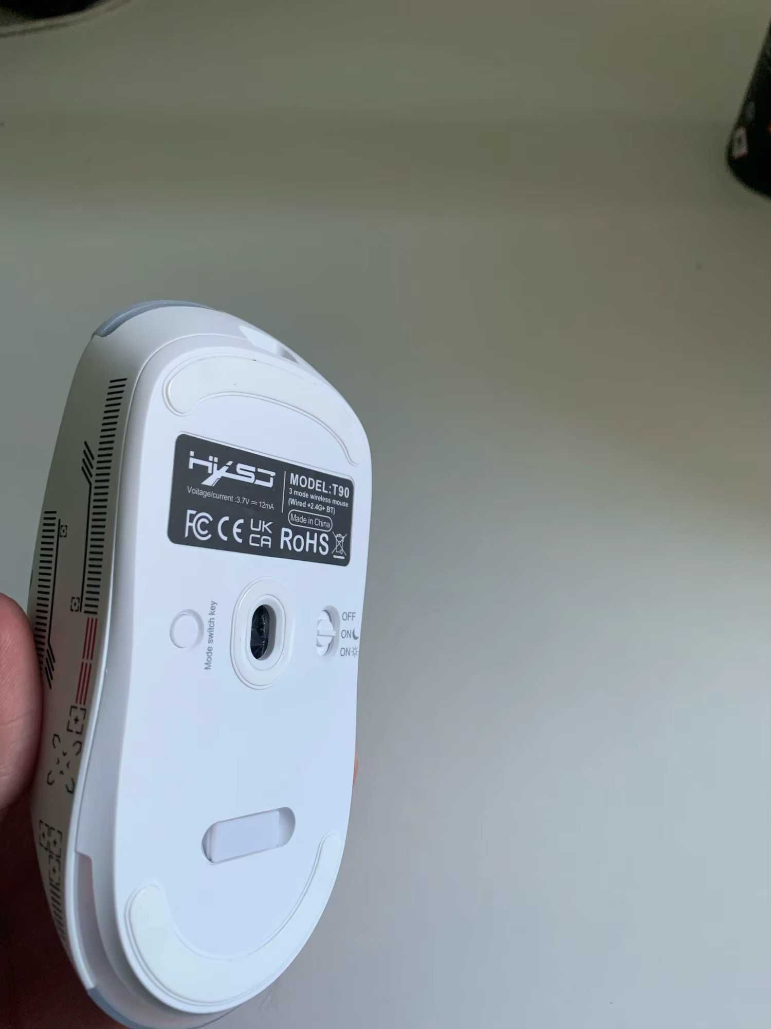 Nowa myszka gamingowa z podświetleniem RGB bluetooth