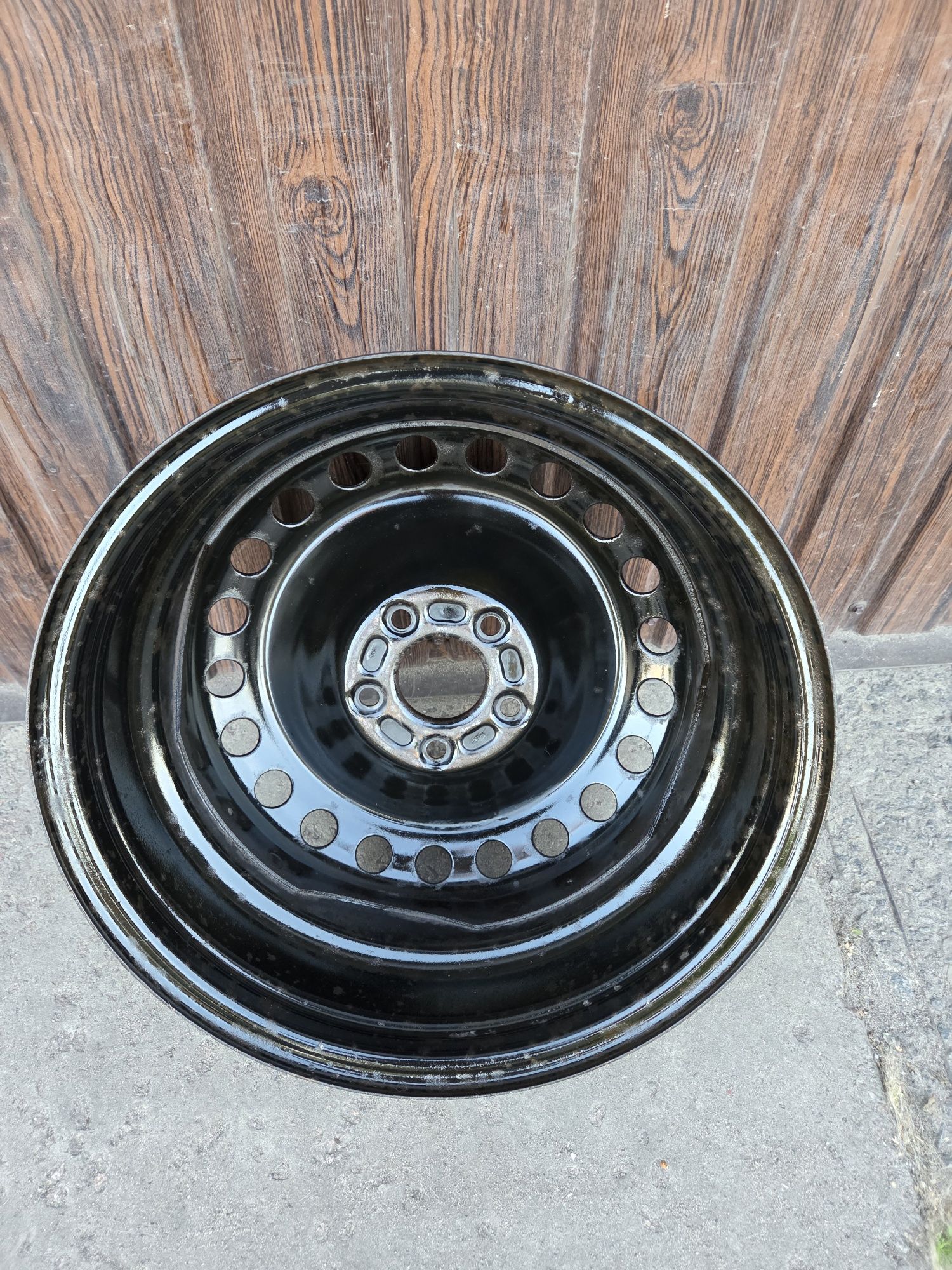 Оригінальний стальний диск r16, 5×108, Ford, Volvo.