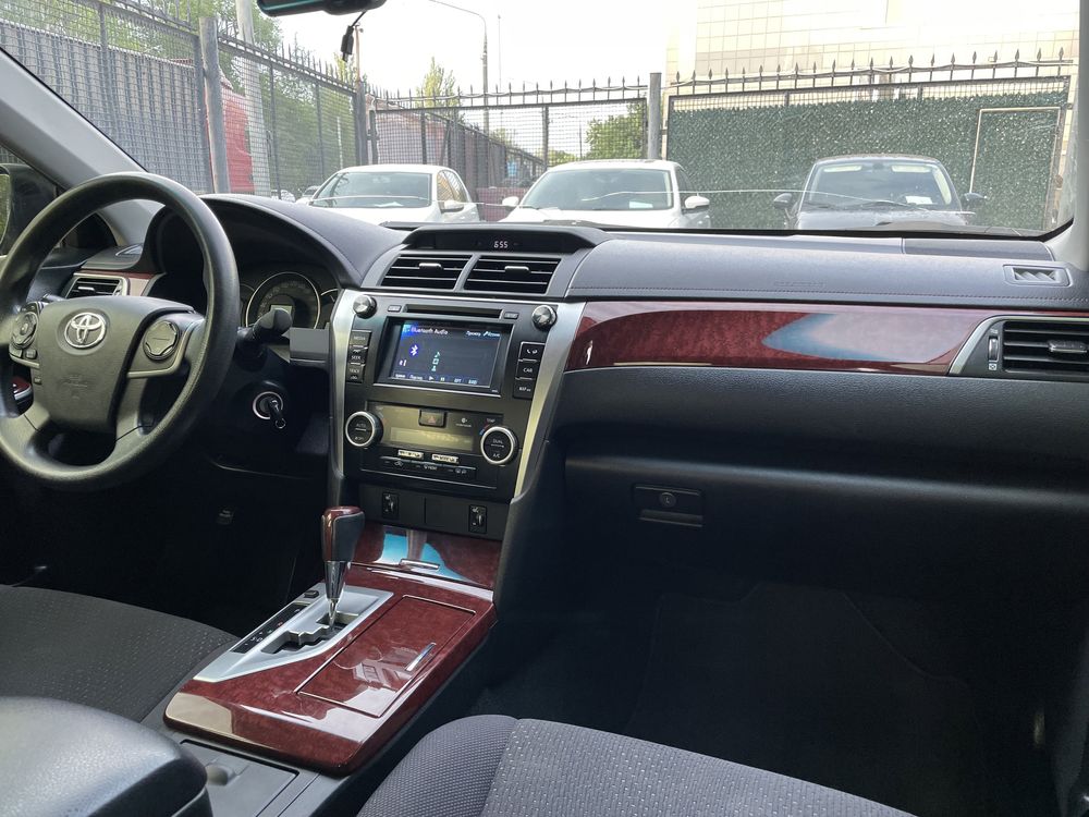 Toyota Camry 2012 Официальный