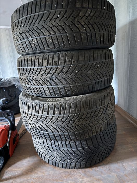 Шини SEMPERIT speed-grip 3 235/45/18