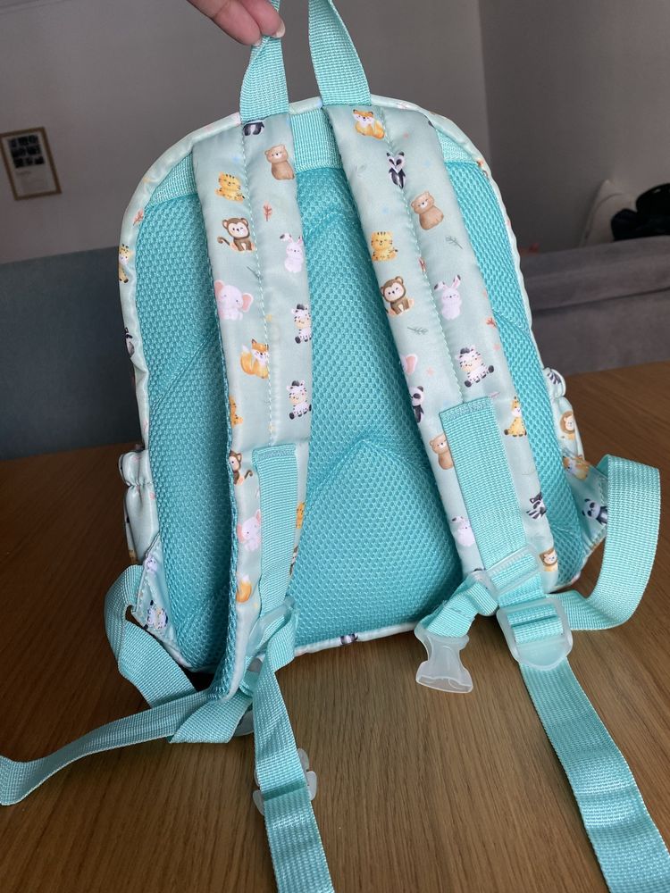 Conjunto Mochila Aurea Kids