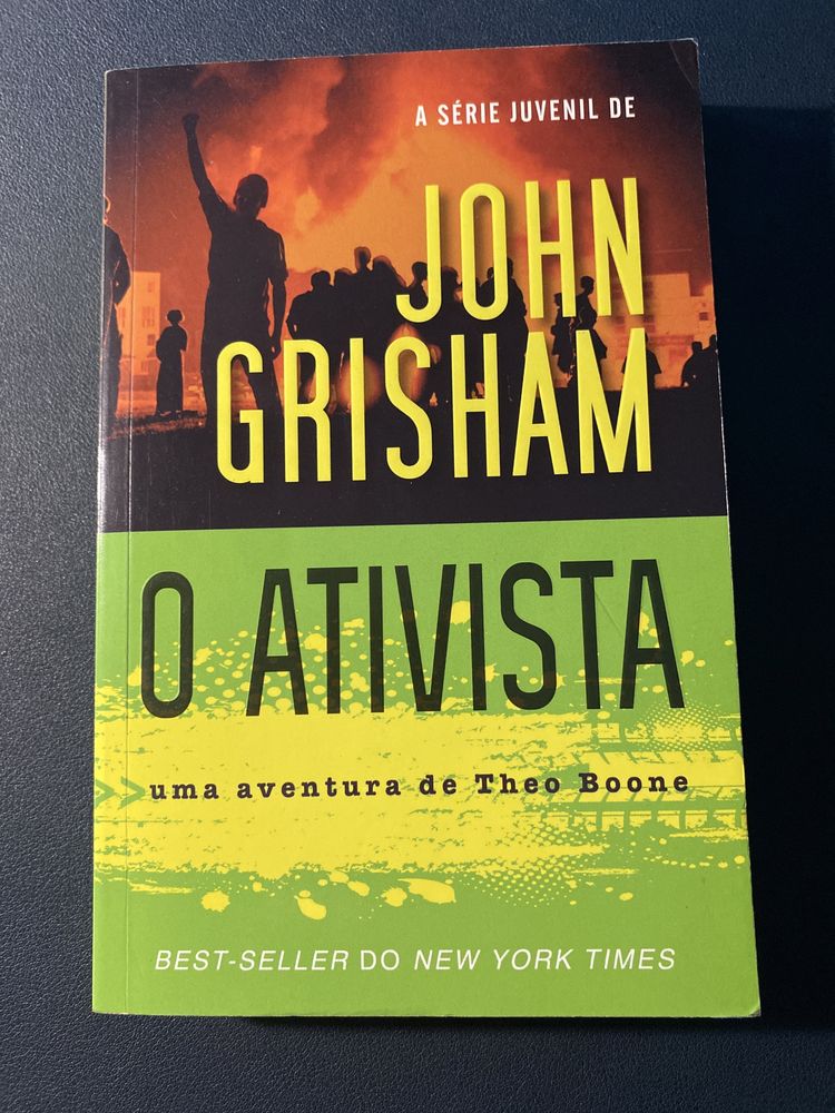 livro juvenil- “o miúdo advogado” de John Grisham