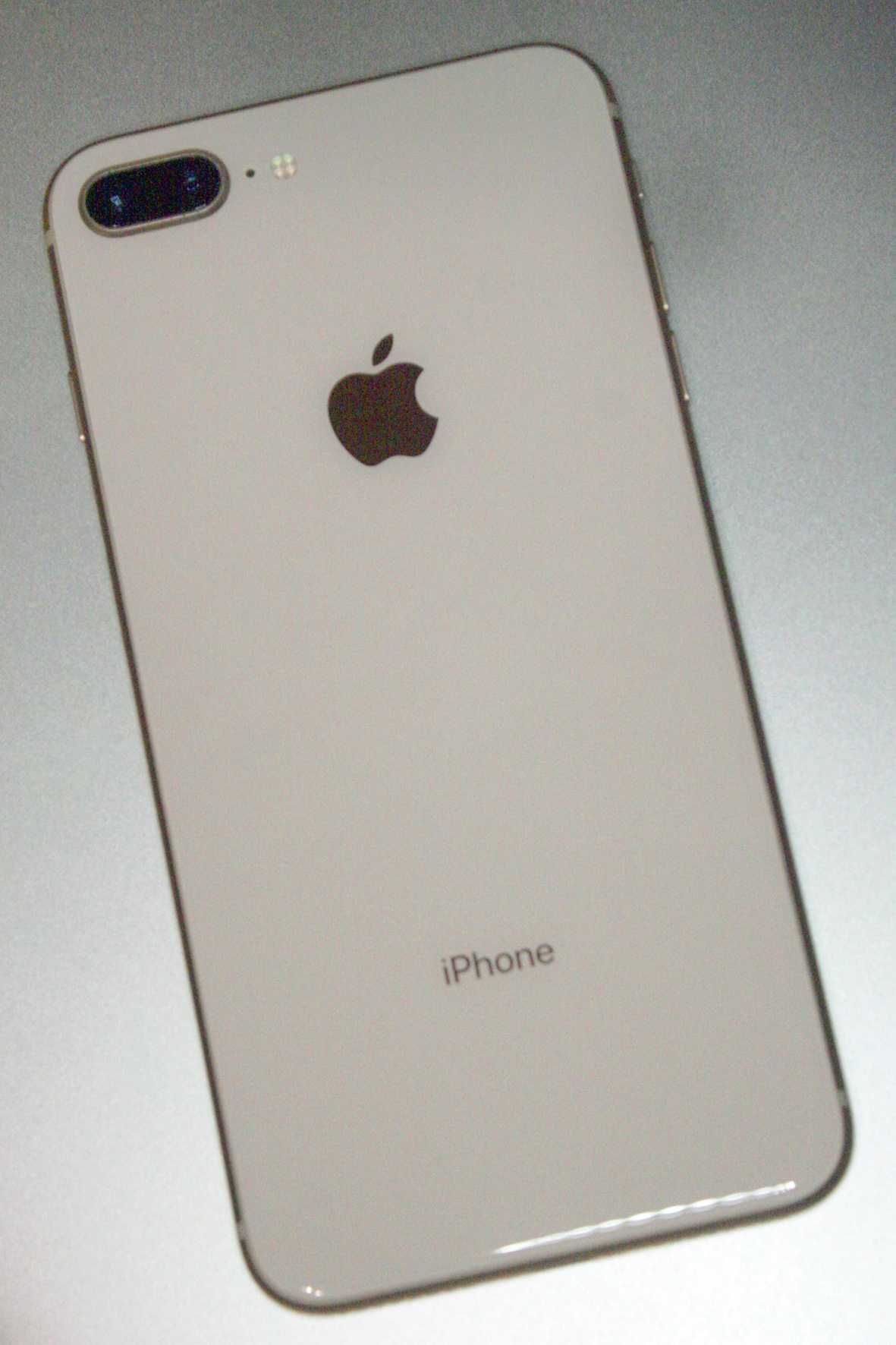 Apple iPhone 8 Plus 64Gb Gold Neverlock