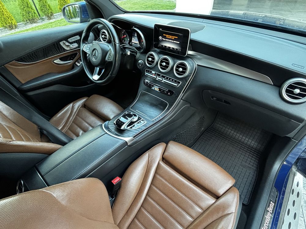 Mercedes glc coupe 300