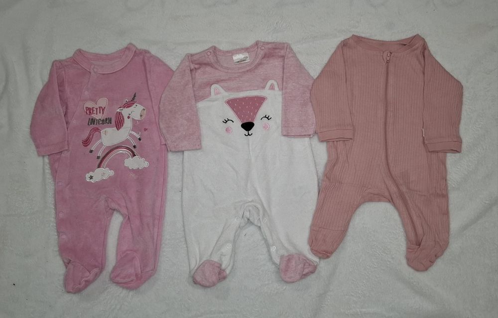 Śpioszki pajace dziewczynka