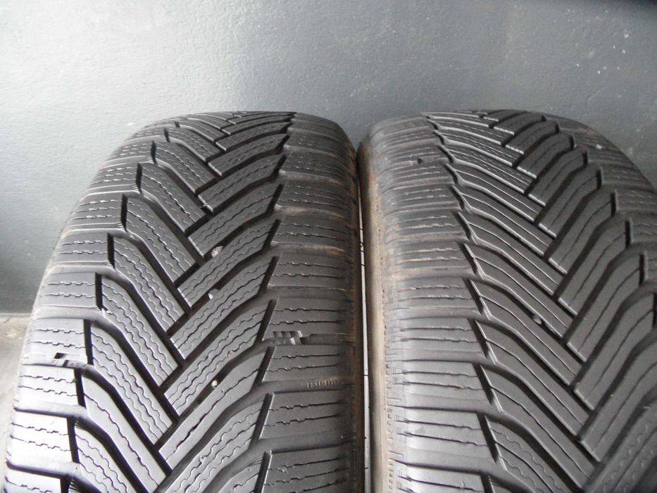 32 opony zimowe 225/50/17
