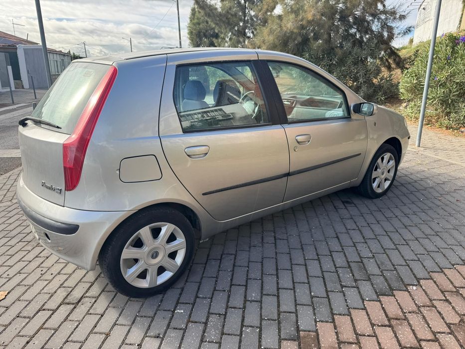 Fiat punto 16 V automático 1.2 gasolina