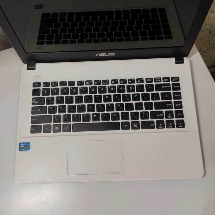 Красивый ноутбук Asus D-452V | Core I3-3110M | 8/500 гб | видео 1гб