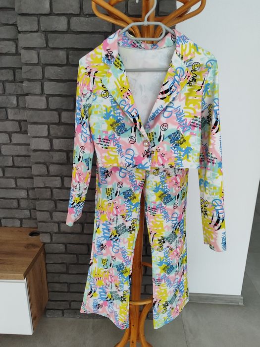 Nowy Garnitur dla dziewczynki 158/164