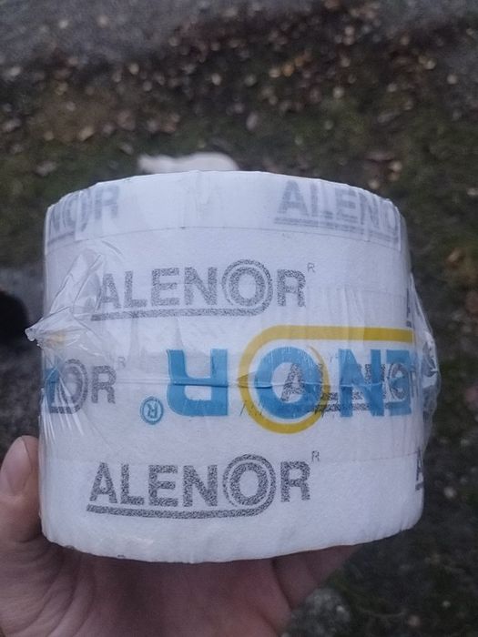 Taśma do okien ciepły montaż.