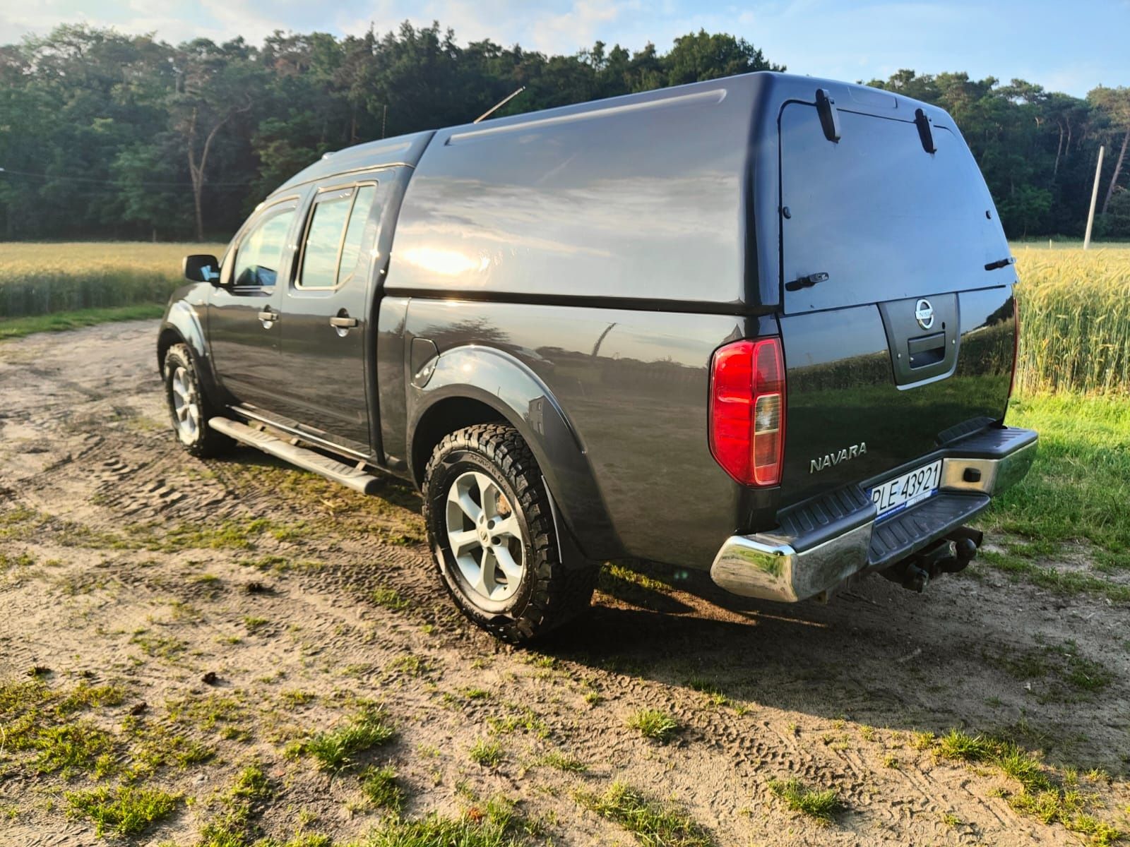 Nissan Navara long