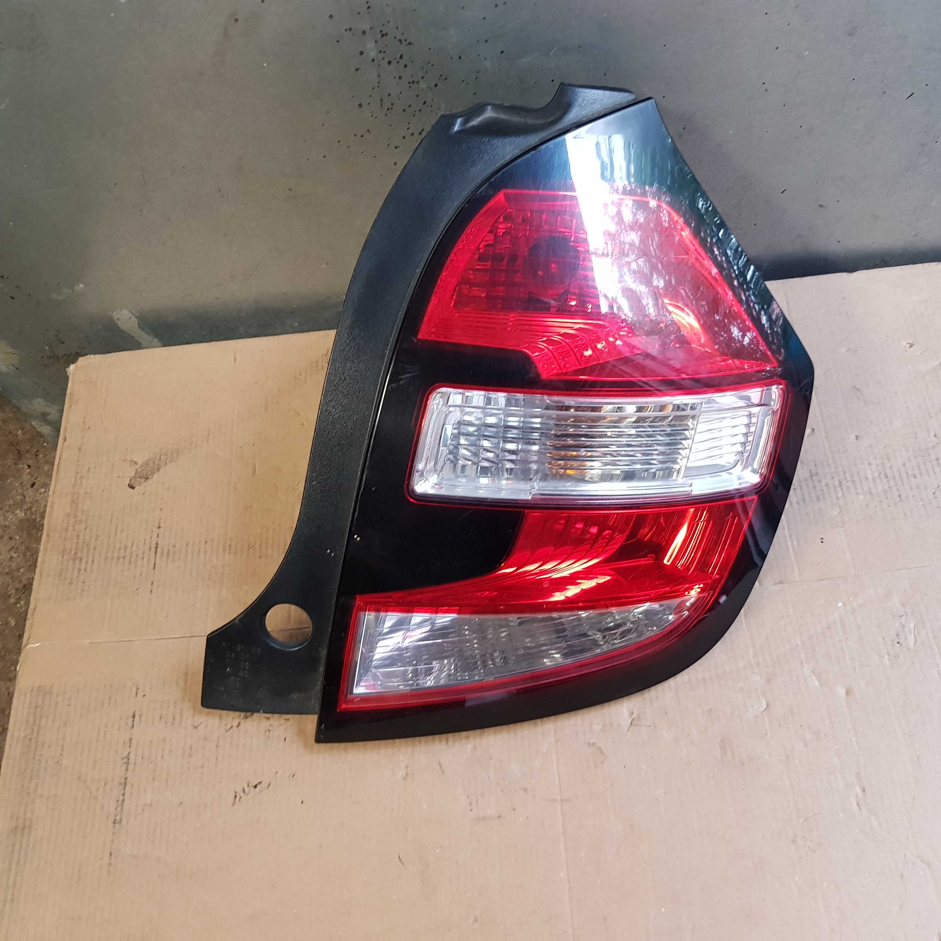 lampa tył Renault Twingo III