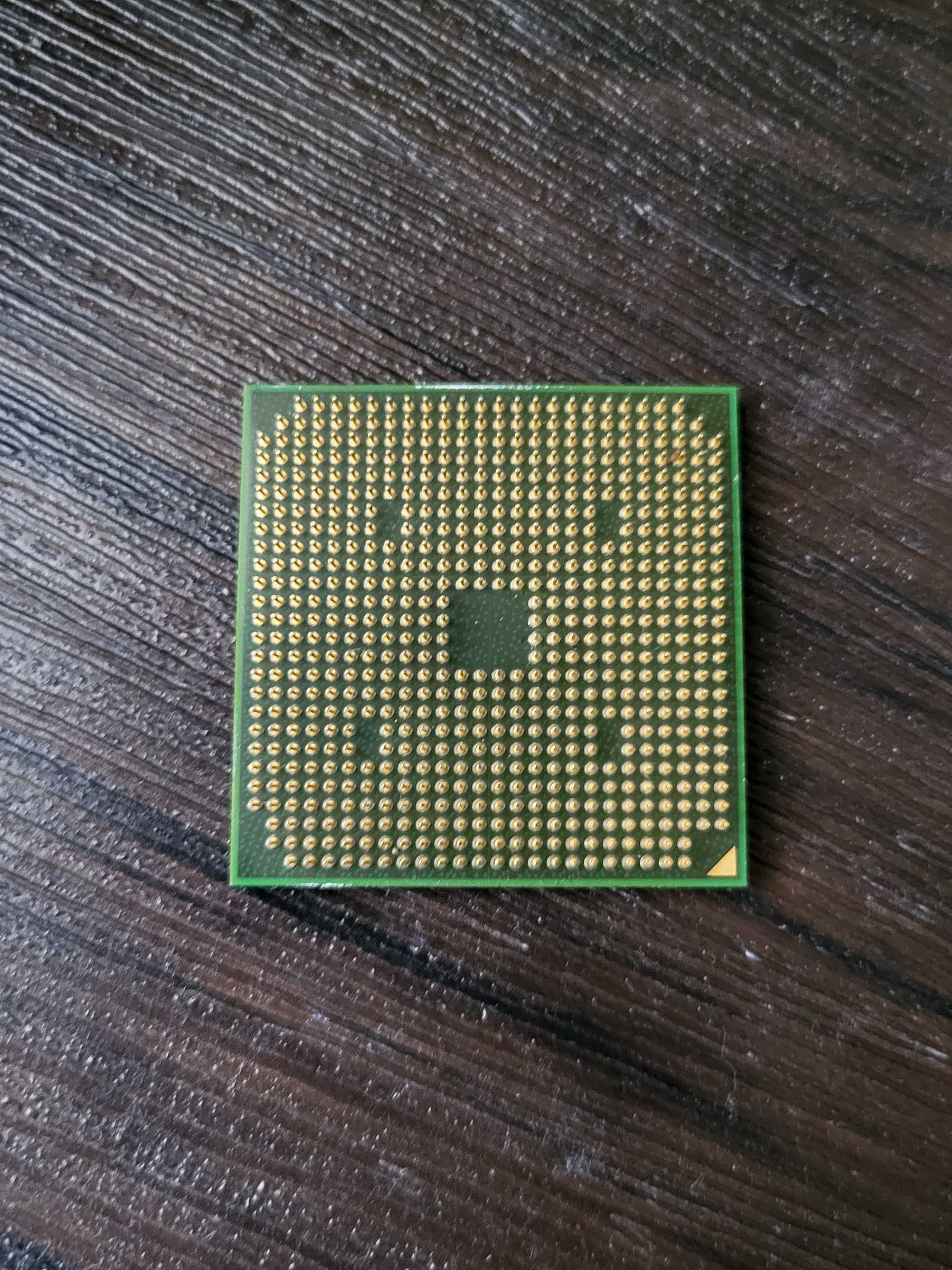 Процессор – AMD Turion X2 Ultra ZM-80 / 2.1GHz "(TMZM80DAM23GG)" S1G2!