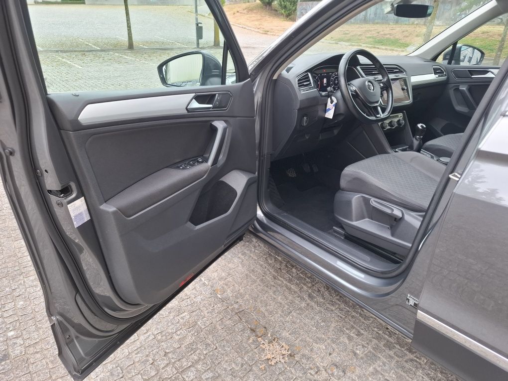 VW Tiguan 1.6 Tdi 115Cv Confortline Ano 2018