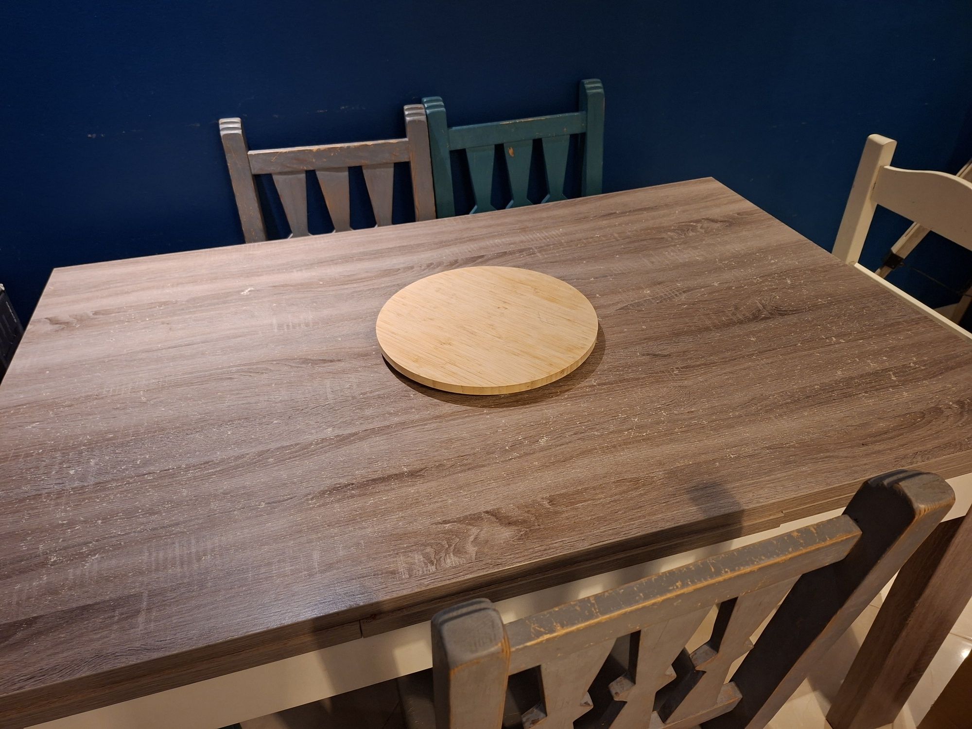 Vende se mesa cinzenta com 2 abas