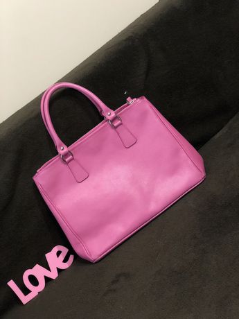 Кожаная сумка женская квадратная шкіряна сумка рожева