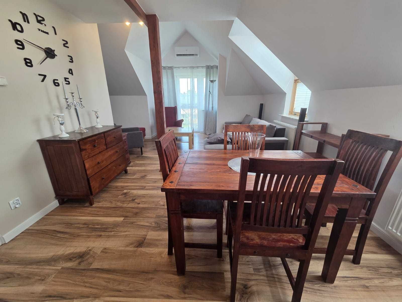 Duży pokój 2-osobowy 30m2 z balkonem, Strzelnicza 15, Staroniwa