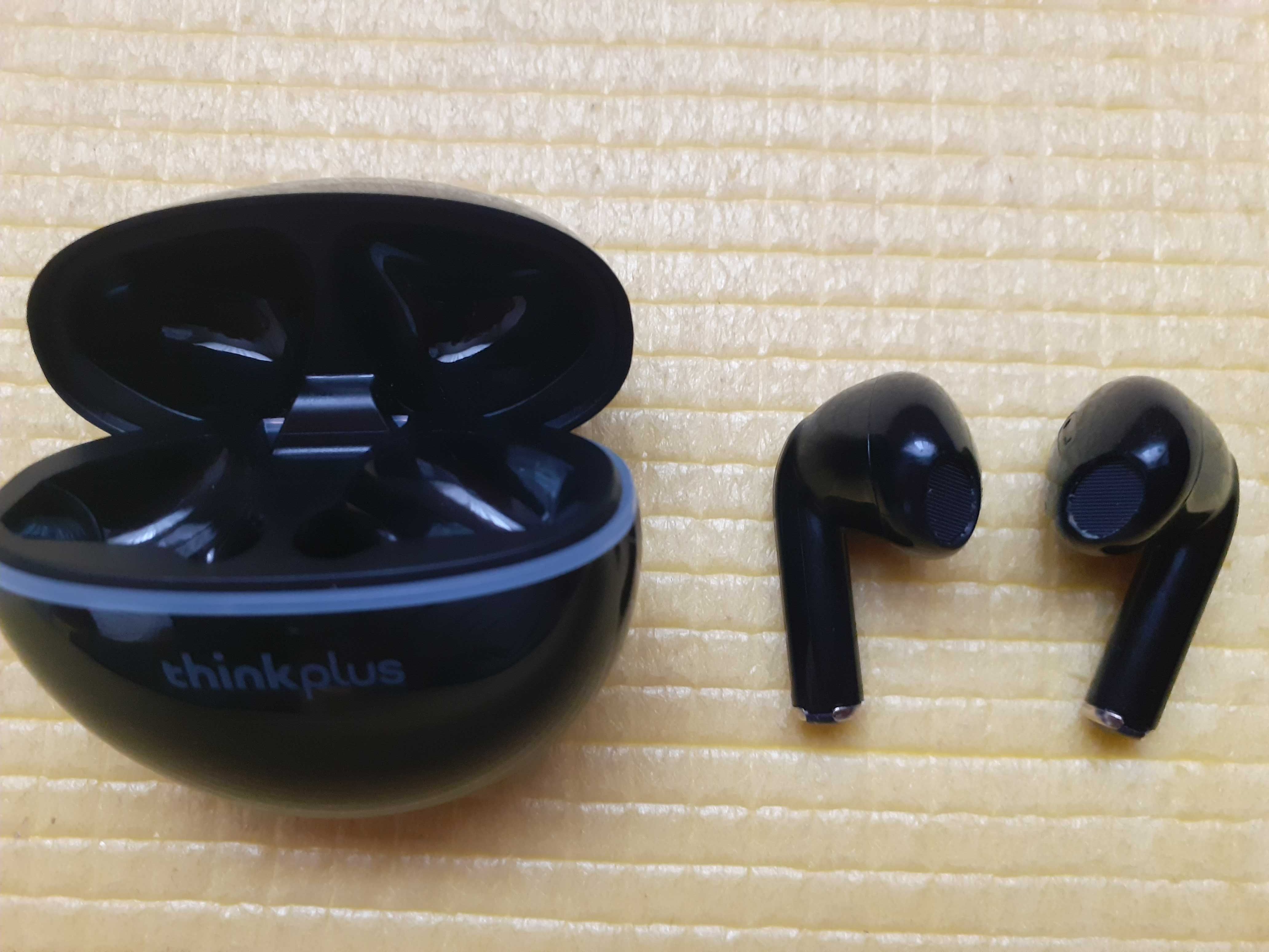Навушники Lenovo ThinkPlus XT97 black