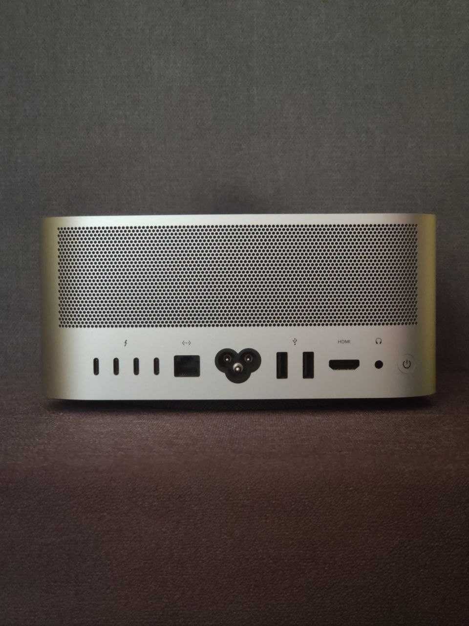 Mac Studio M1 Max 10-core CPU + 24-core GPU 32GB RAM 1TB SSD