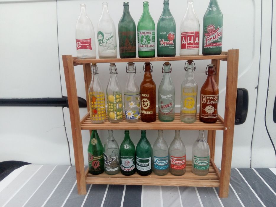 Várias garrafas coleção