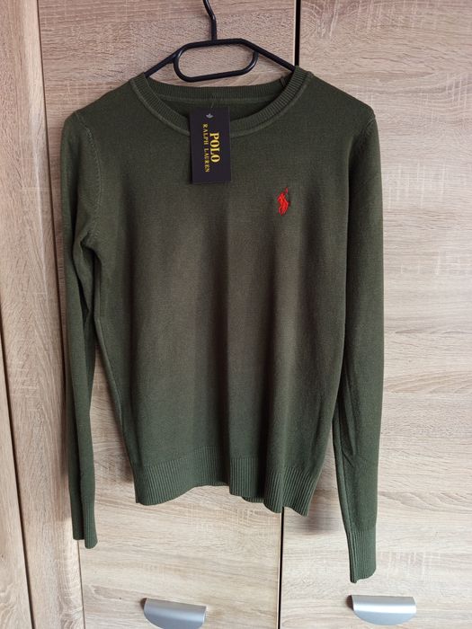 Sweterek wiskoza uniwersalny