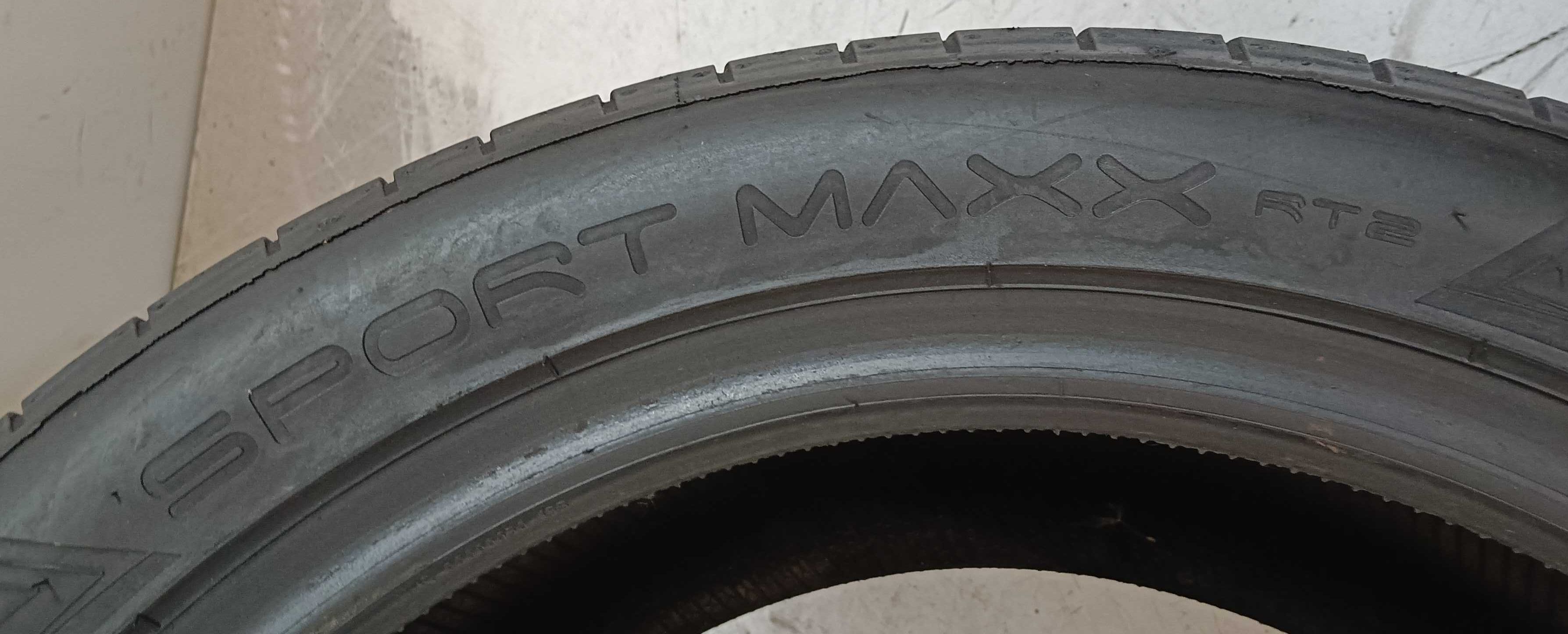 Szt 2570M Sztuka 235/45R17 94Y Dunlop Sport Maxx RT2 dot.4917