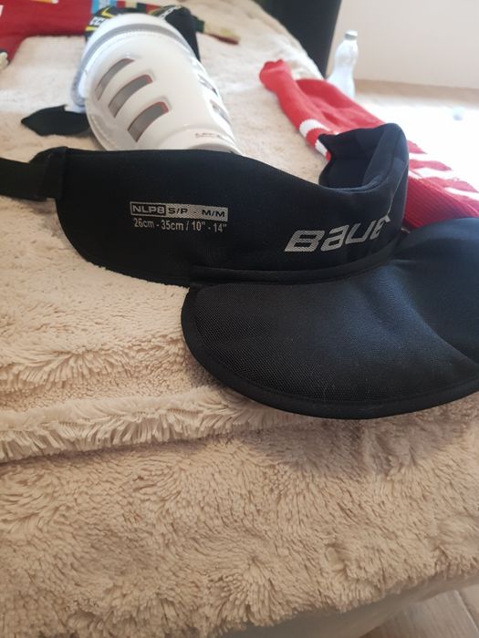 Kompletny  strój hokeisty