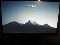Монитор 23" LG 23EA53T-P с несколькими полосами