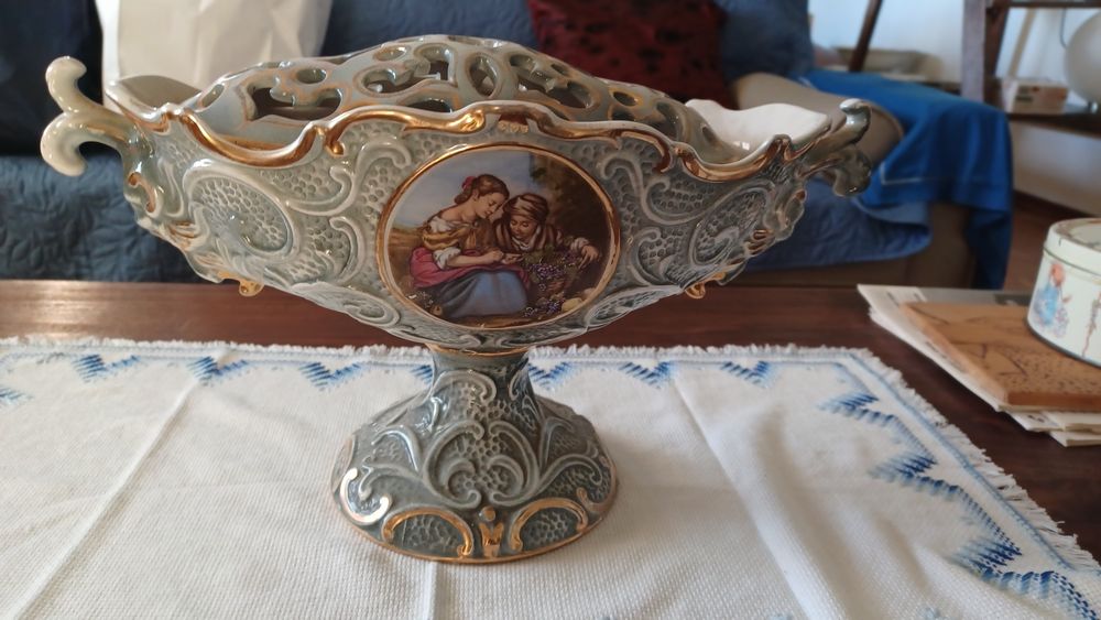 Terrina louça com motivos