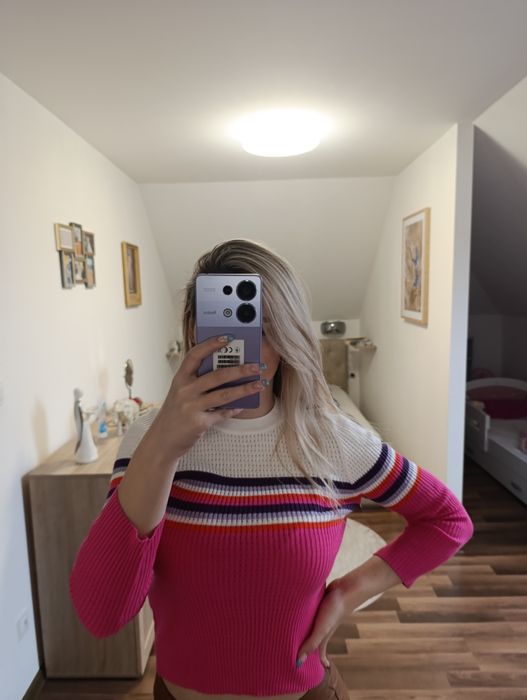 Bluzka dziurki sweterek ażurowa nowa XS s m bawełna paski Stradivarius