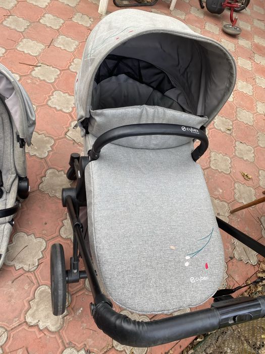 Коляска оригинал зима/лето в идеальнос состояние