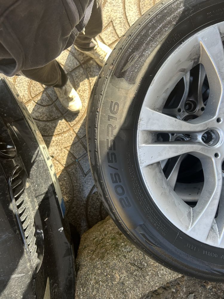 Jantes BMW 16” com pneus