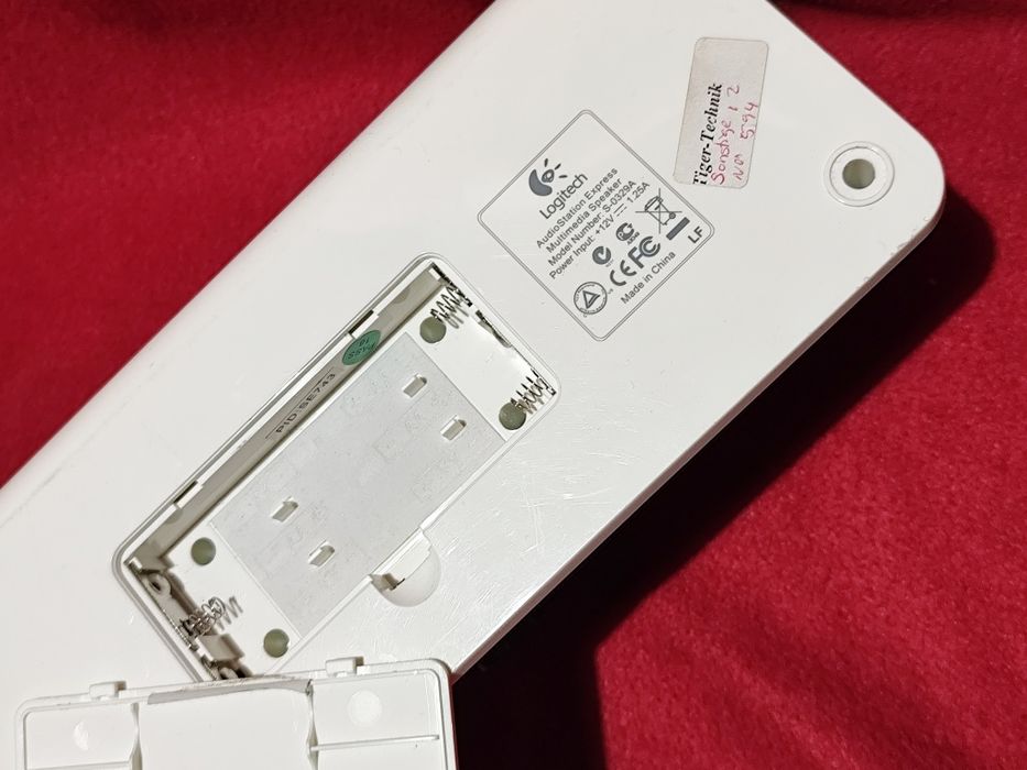 Głośnik Logitech do iPhone