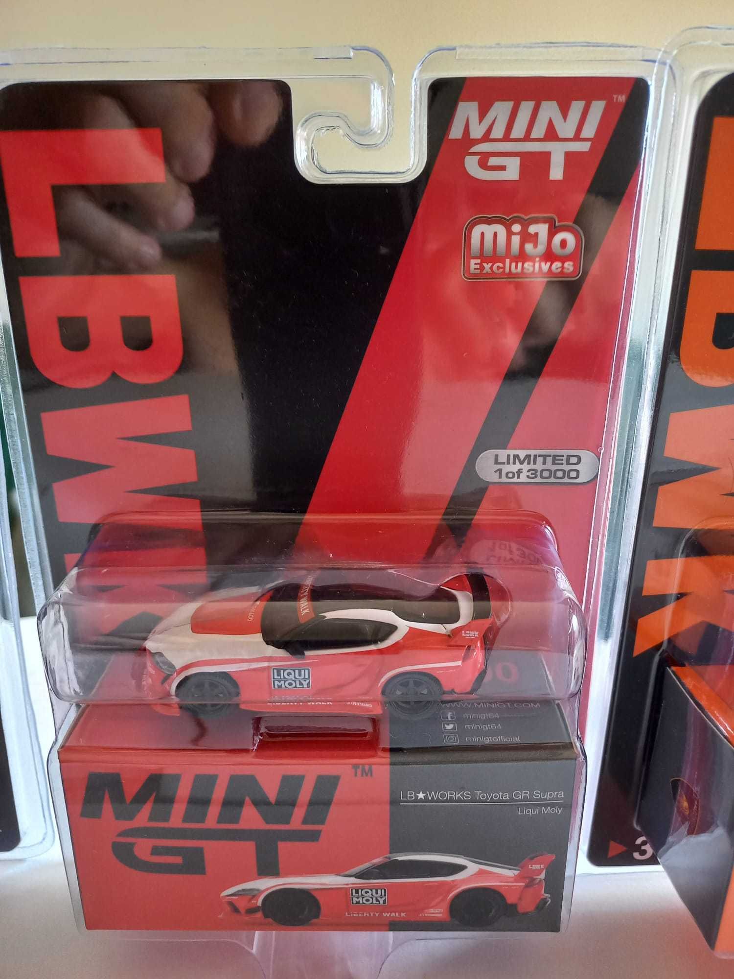 Mini GT 1:64 Miniaturas Colecionáveis - Varios Modelos