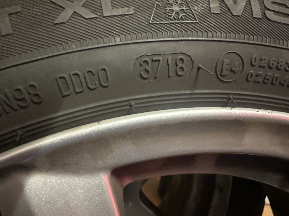 Koła Honda jazz zimowe 185/55 R16 T XL uniroyal MS plus 77