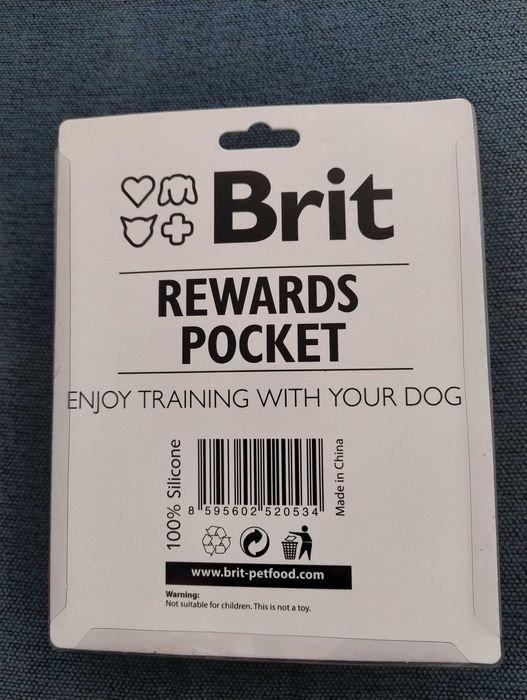 Brit sylikonowy pojemnik na przysmaki smaczki karmę dla psa kota NOWY