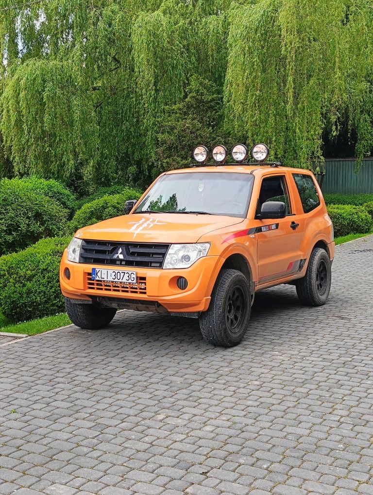 Pajero IV manual 200 km  3.2. zamiana