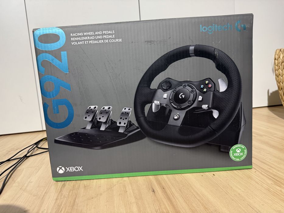 Kierownica i pedały Logitech Xbox G920
