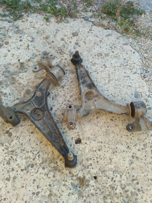 Б/у рычаг L/R левый/правый Пежо Експерт Peugeot Expert III с 2007 г. в