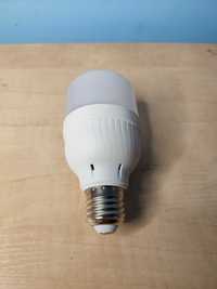 Żarówka świetlówka LED 6,5w inteligentna czujnik ruchu i dźwięku