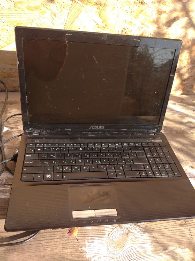Рабочий ноутбук Asus K53U